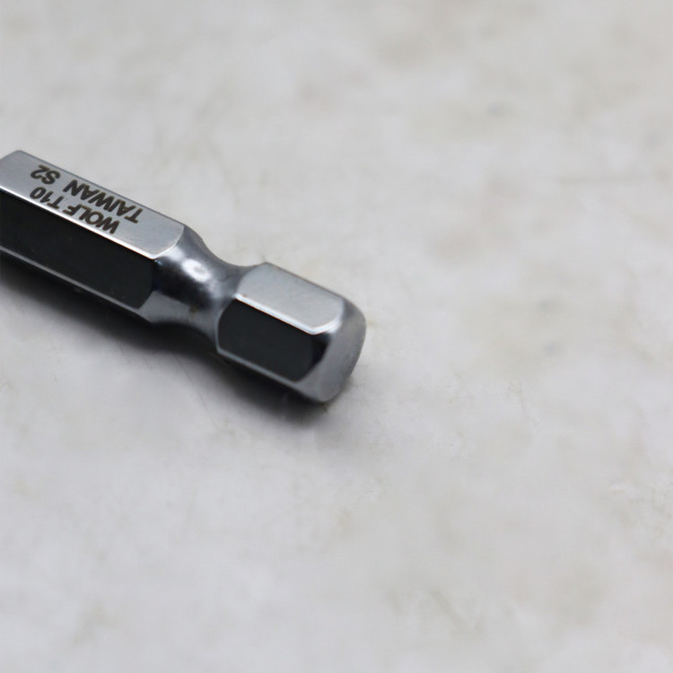 سری پیچ گوشتی ستاره ای ولف مدل بیت خور کد YP-T10/100MM سایز 10 سانتی متر